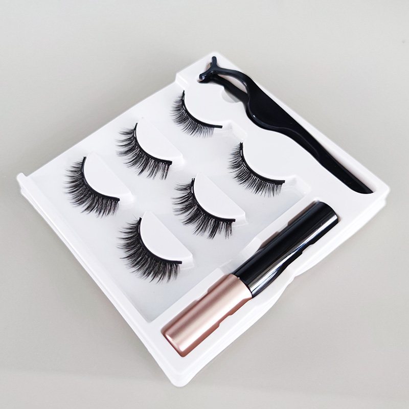 3D magnetiska fransar Natural Look med eyeliner och pincett